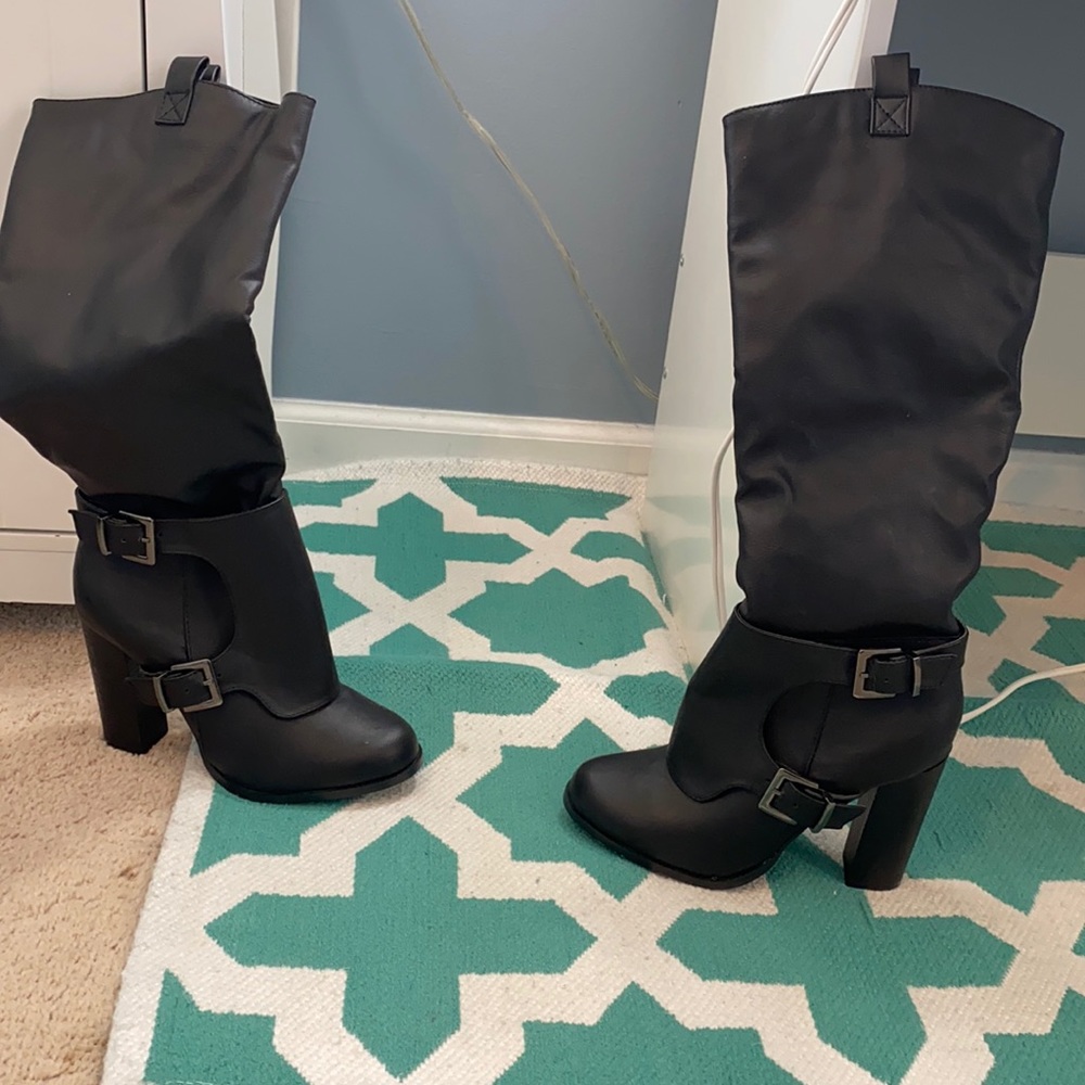 High heel boots